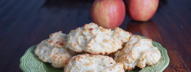 Apple Cheddar Buttermilk Biscuits DSC09212